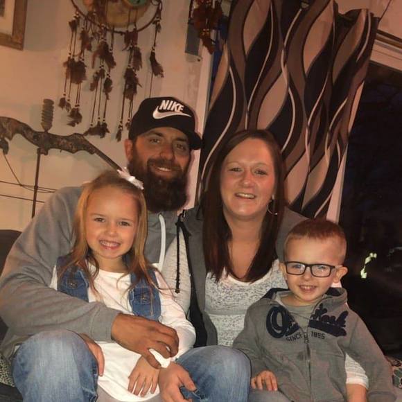 Meet your Posher, Heather - Picture 1 of 1